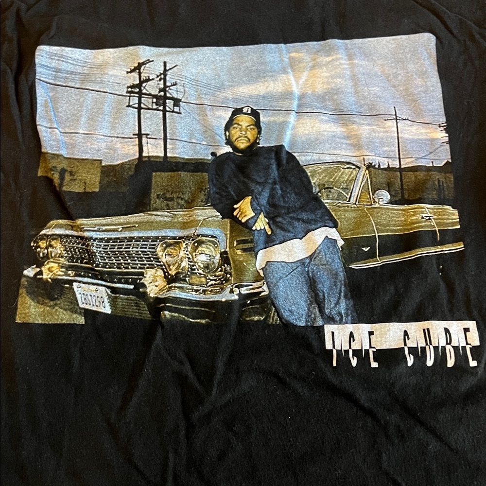 Ice Cube Graphic TShirt Black Size Medium